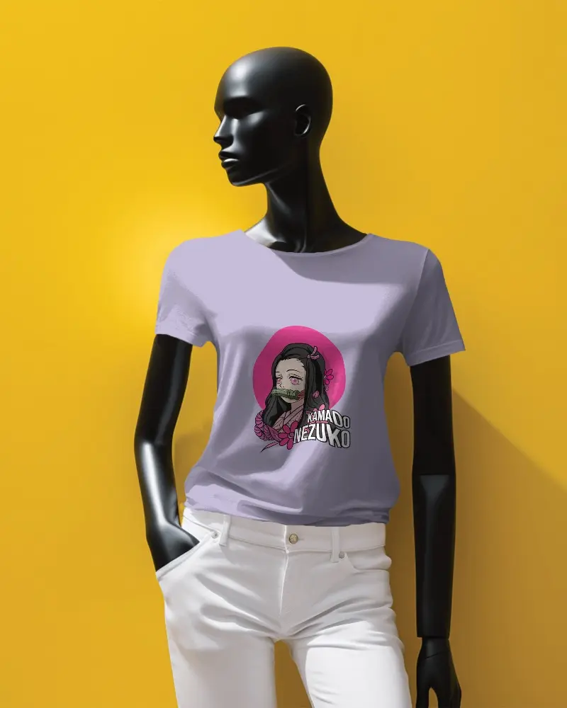 black-mannequin-wearing-a-tshirt-in-front-of-yellow-screen-00183 (5).webp